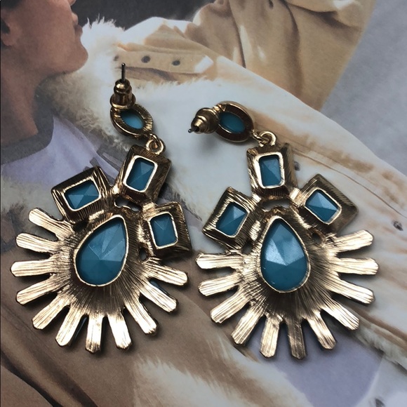 Blue Dangling Earrings - Picture 2 of 4